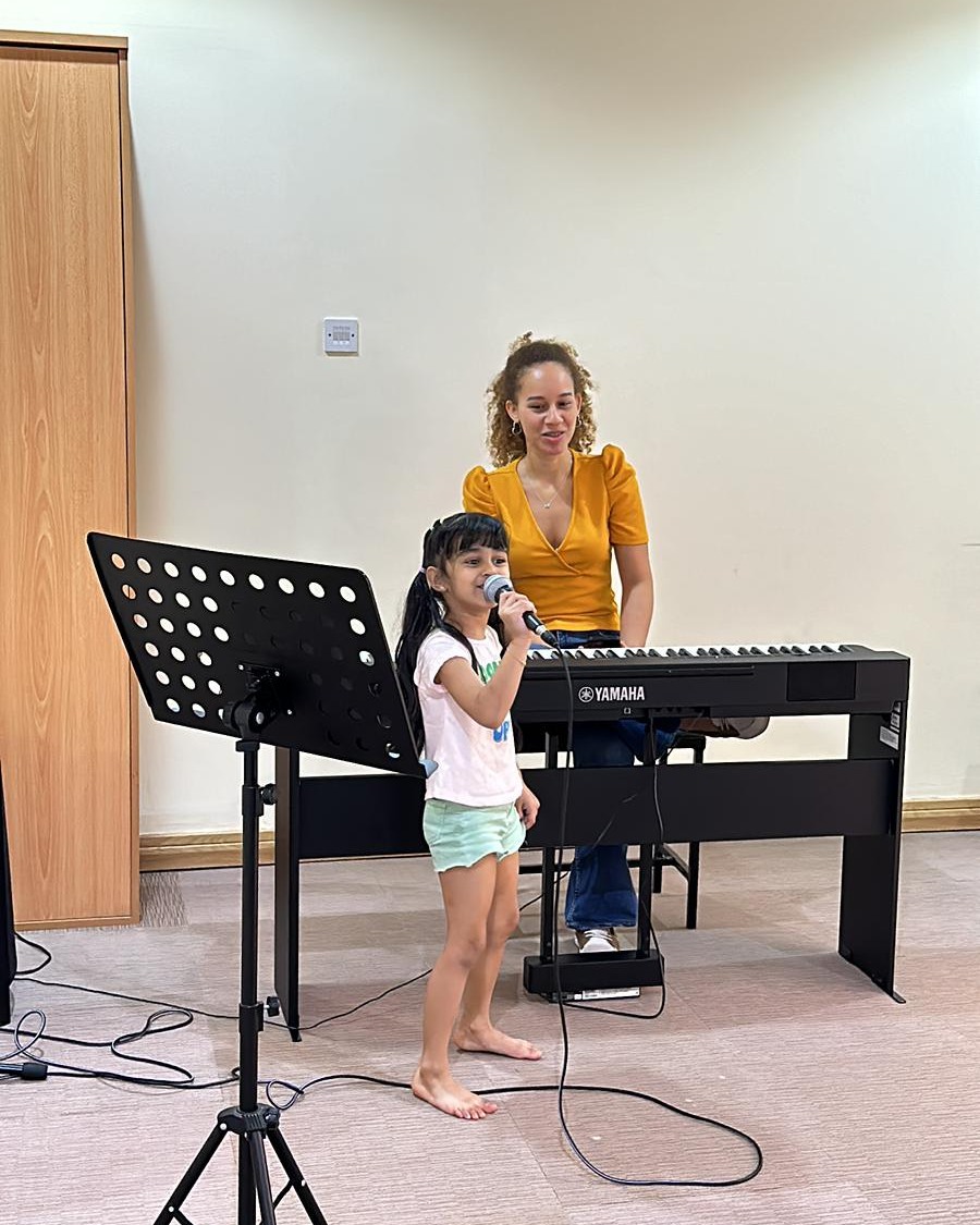 Kid Singing
